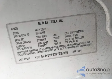 2020 Tesla Model Y Long Range Dual Motor All-Wheel Drive z USA, uszkodzony, nr VIN 5YJYGDEEXLF037010